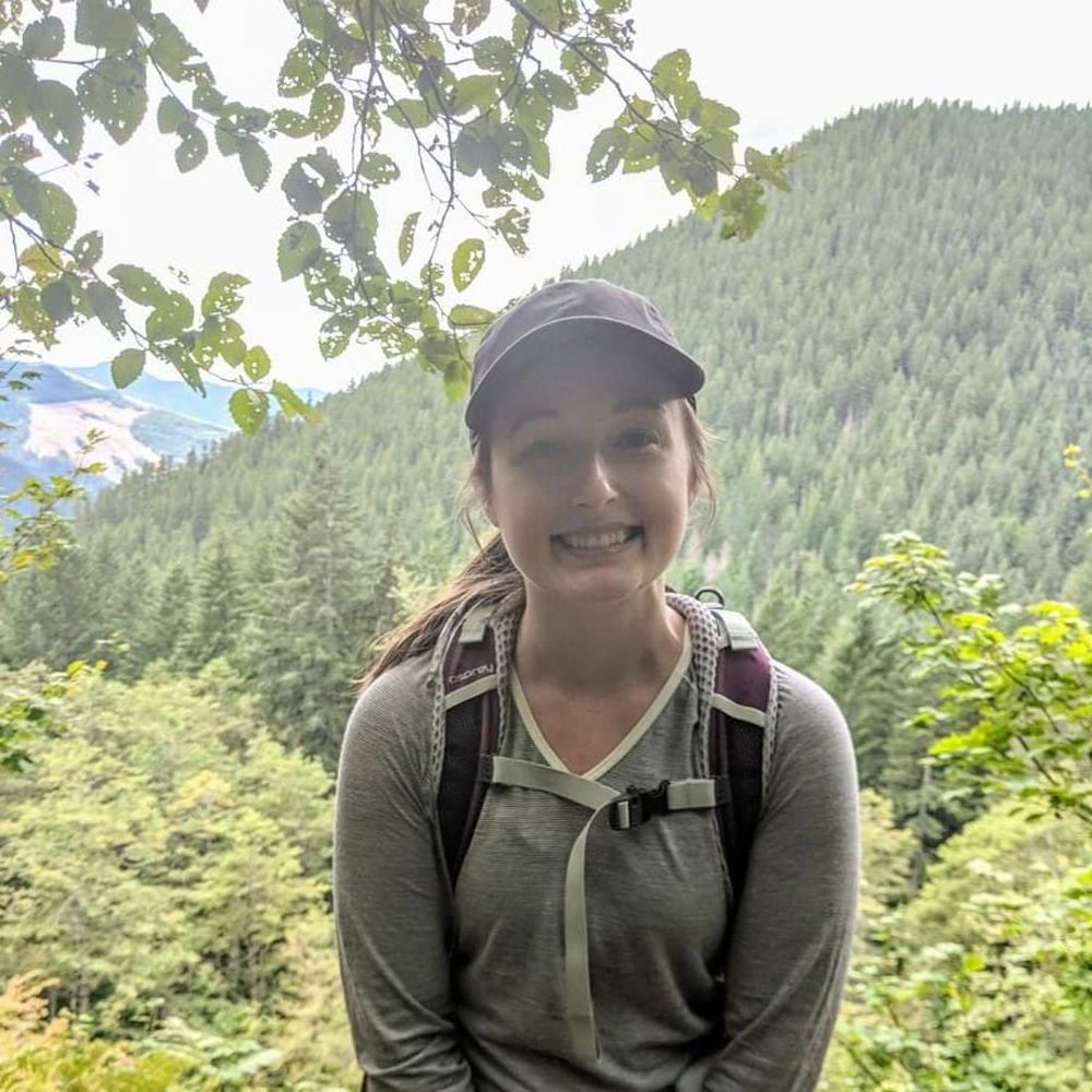 Meet your Posher, Julia